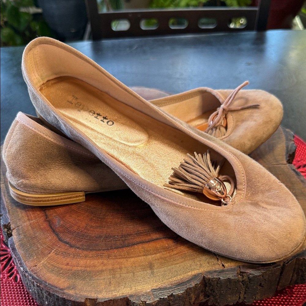 Repetto Women's Beige Suede Tassel Loafers